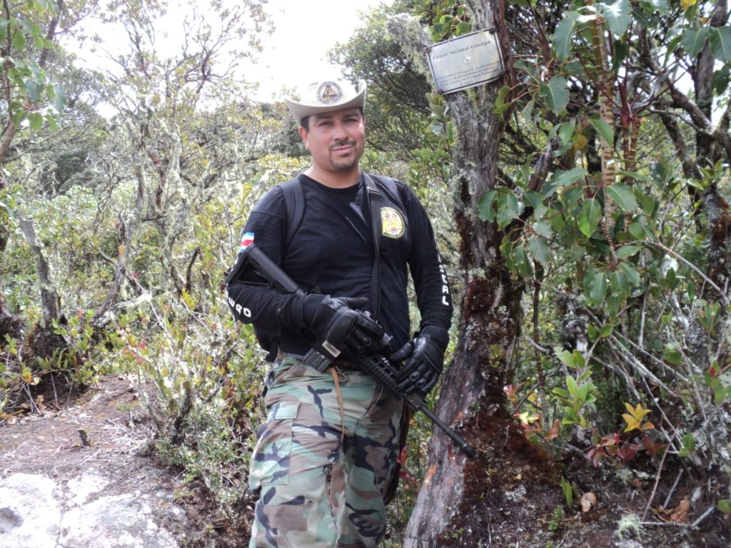 Patrolling the highlands of Costa Rica is not an easy task, but the commitment, hard work, and passion of the rangers of Costa Rica keep safe the 26 percent of the mainland that is protected. (Photo by Mauricio Hernandez)